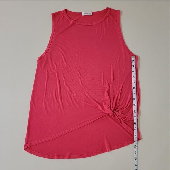 Ginger G Women's Red/Orange Front Twist Knot Tank Top - Picture 5 of 8
